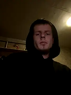 Snapshot of Rusikk66 chatting on November 1, 3:46 am Rusikk66 online show from November 1, 3:46 am