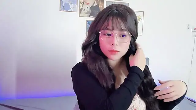   Lyly   online show from January 17, 1:53 am