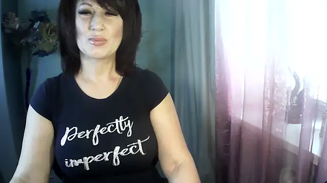 Faraira17 online show from March 22, 5:21 am