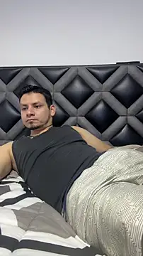 Snapshot of Rick_Diesel_ chatting on June 15, 12:22 am Rick Diesel online show from June 15, 12:22 am