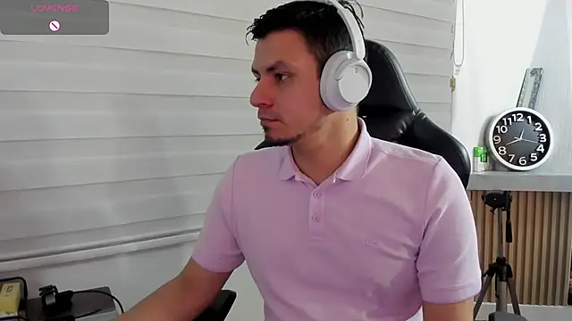 Rick Diesel  online show from March 26, 5:39 am