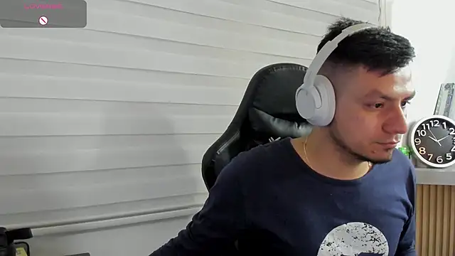 Rick Diesel  online show from March 30, 3:08 am