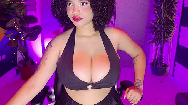 MalaikaBrown online show from November 12, 12:20 pm