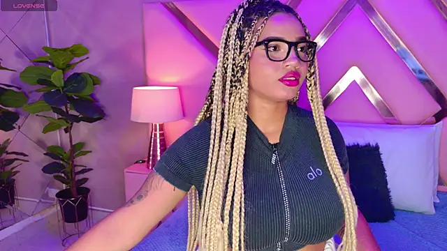 MalaikaBrown online show from January 10, 4:08 am