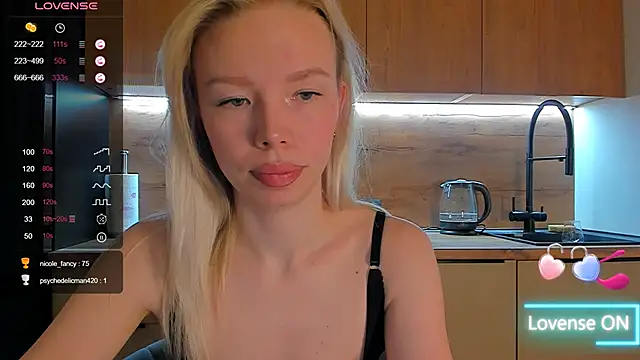Olivia Bells online show from April 4, 9:32 pm