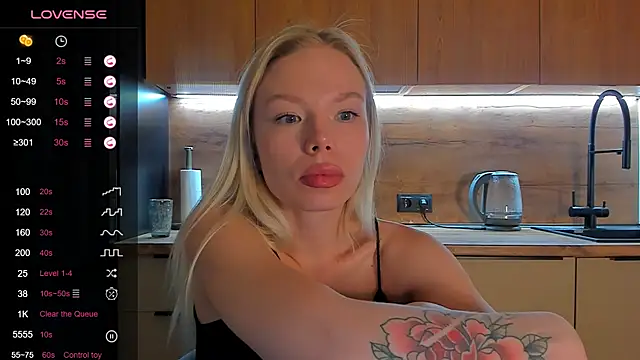 Olivia Bells online show from May 23, 9:14 pm