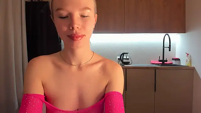 Olivia Bells online show from December 25, 9:22 pm