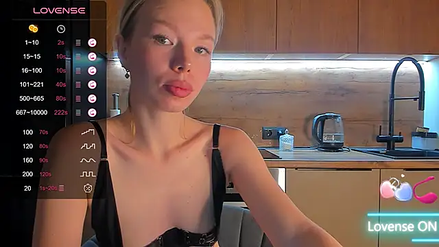 Olivia Bells online show from November 23, 9:25 pm