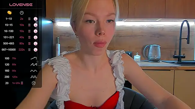 Olivia Bells online show from May 18, 9:19 pm