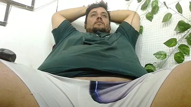 Snapshot of altairstudiosvip_ chatting on February 8, 3:43 pm altairstudiosvip online show from February 8, 3:43 pm