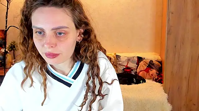 mia grantes online show from March 7, 6:00 pm