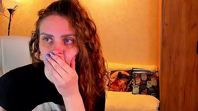 mia grantes online show from March 21, 6:18 pm