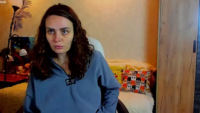 mia grantes online show from September 30, 5:41 pm