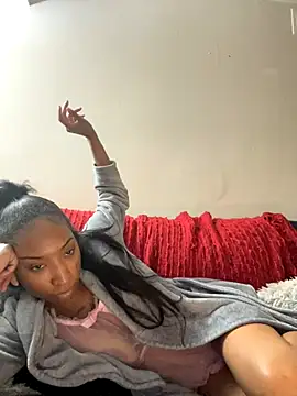 Snapshot of Iceblanca chatting on November 8, 2:48 am Iceblanca online show from November 8, 2:48 am