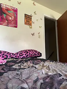 Iceblanca online show from April 15, 8:20 pm