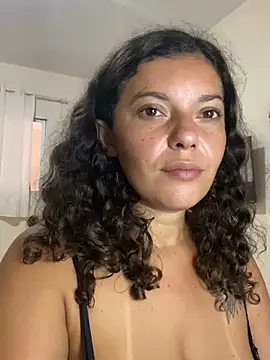 -Marivalda- online show from November 4, 2:32 pm