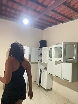 -Marivalda- online show from November 29, 8:25 am