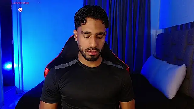 Snapshot of Christian_thor chatting on November 21, 4:22 am Christian thor online show from November 21, 4:22 am