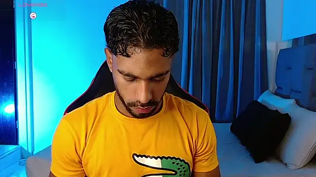 Snapshot of Christian_thor chatting on November 15, 3:43 am Christian thor online show from November 15, 3:43 am