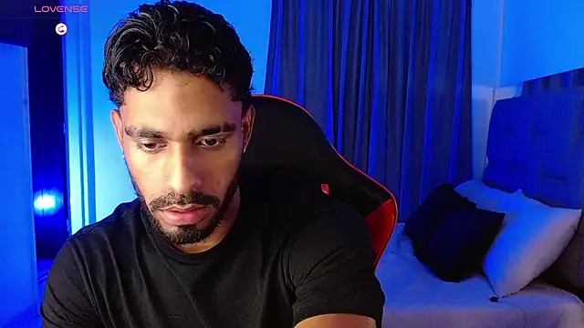Snapshot of Christian_thor chatting on October 3, 5:20 am Christian thor online show from October 3, 5:20 am