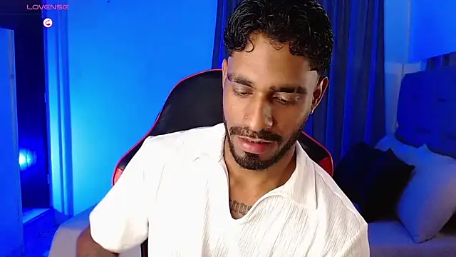 Snapshot of Christian_thor chatting on October 4, 4:58 am Christian thor online show from October 4, 4:58 am