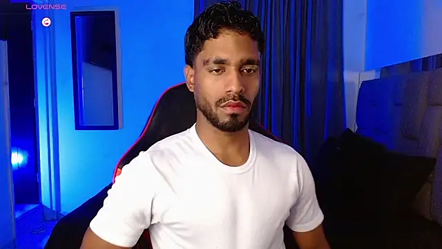 Snapshot of Christian_thor chatting on September 11, 8:14 am Christian thor online show from September 11, 8:14 am