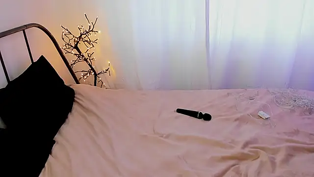 Talla a online show from November 17, 9:02 am