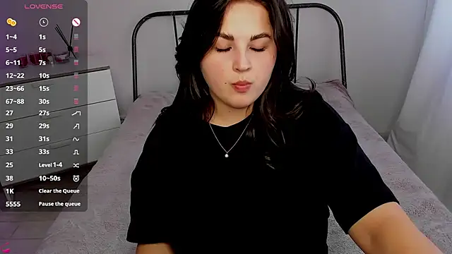 Talla a online show from June 21, 12:00 pm