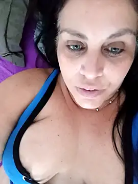 CRUELLAXX online show from February 11, 6:01 pm