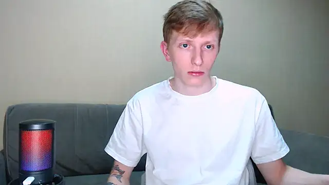 juliaanddima online show from February 22, 10:33 pm