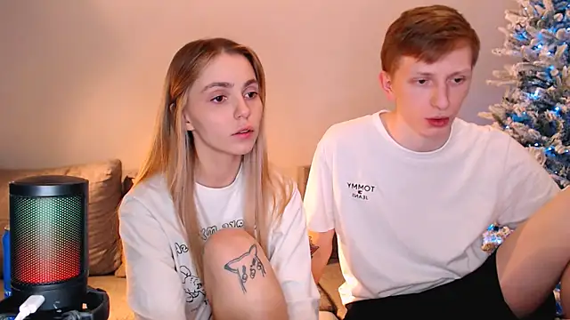 juliaanddima online show from December 22, 10:21 pm