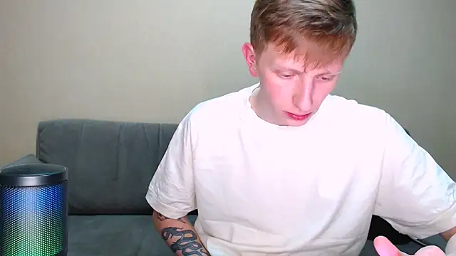 juliaanddima online show from February 11, 11:37 pm