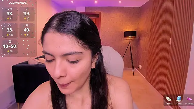 miiaa evans online show from October 22, 10:47 am