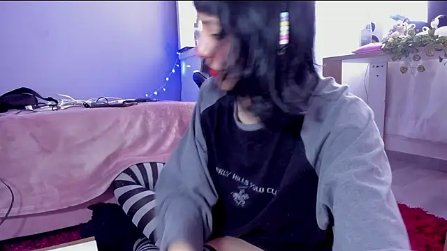 Room312  online show from January 18, 8:51 pm