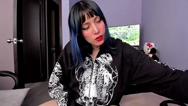 Room312  online show from April 19, 6:10 pm