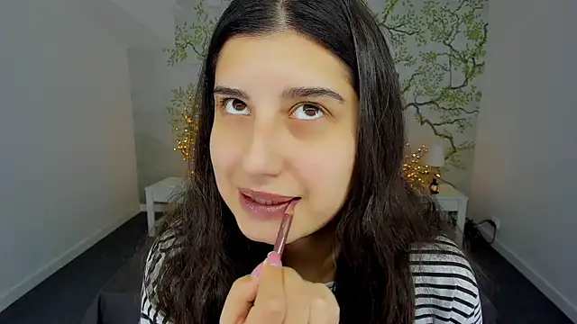 Linda EX online show from February 7, 7:29 am