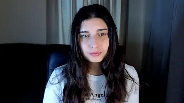 Linda EX online show from March 14, 1:39 pm