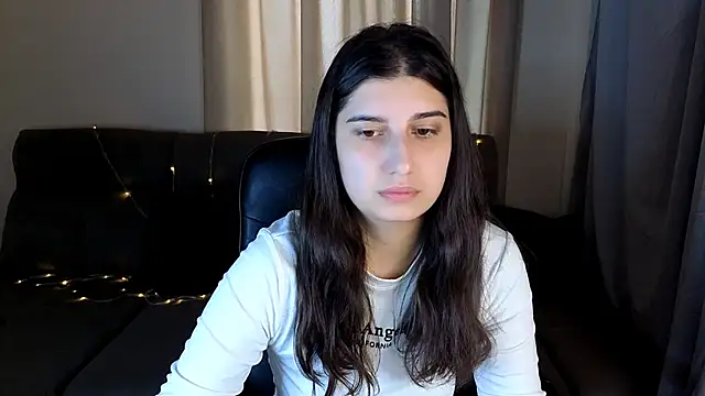 Linda EX online show from March 15, 6:09 am