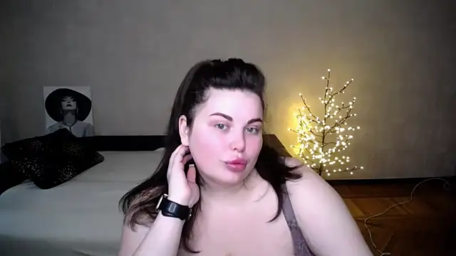 Emily Mo online show from March 27, 8:26 am