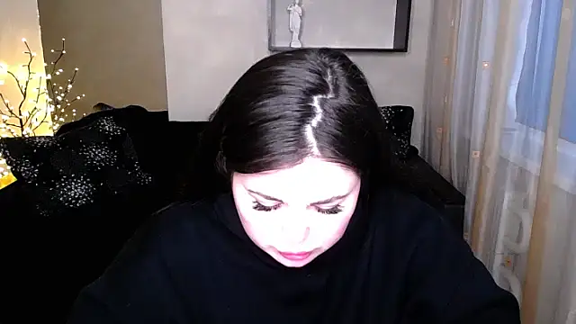 Emily Mo online show from March 18, 6:28 am