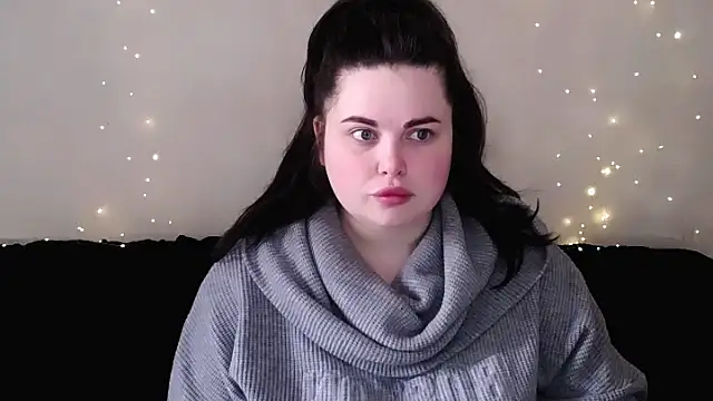 Emily Mo online show from March 12, 6:39 am