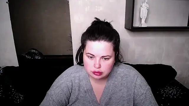 Emily Mo online show from October 4, 5:42 am