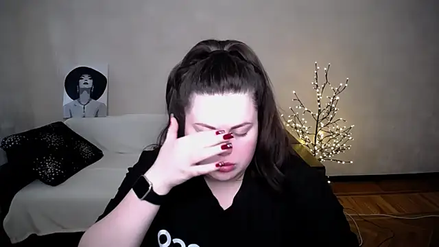 Emily Mo online show from May 21, 5:38 am
