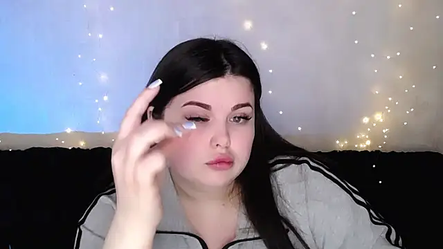 Emily Mo online show from March 10, 6:50 am