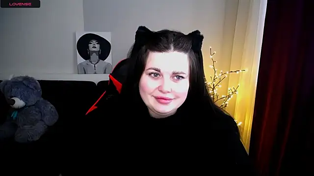 Emily Mo online show from February 22, 6:39 am