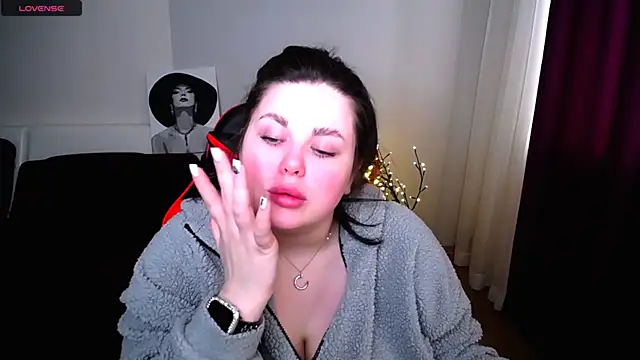 Emily Mo online show from March 5, 9:49 am