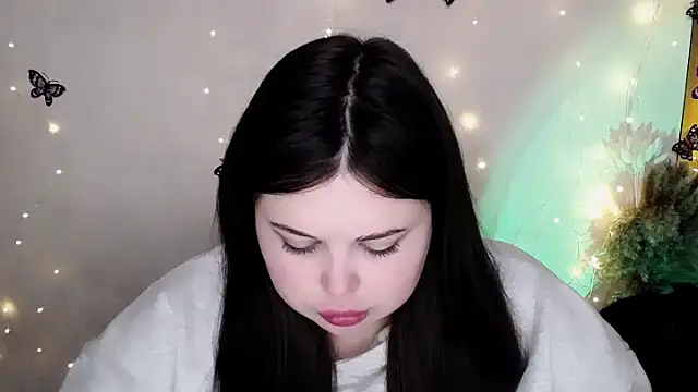 Emily Mo online show from February 8, 6:55 am