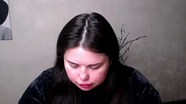 Emily Mo online show from September 30, 5:35 am