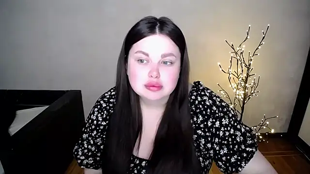 Emily Mo online show from May 10, 5:55 am