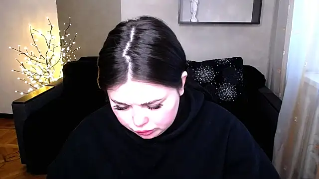 Emily Mo online show from March 17, 6:51 am